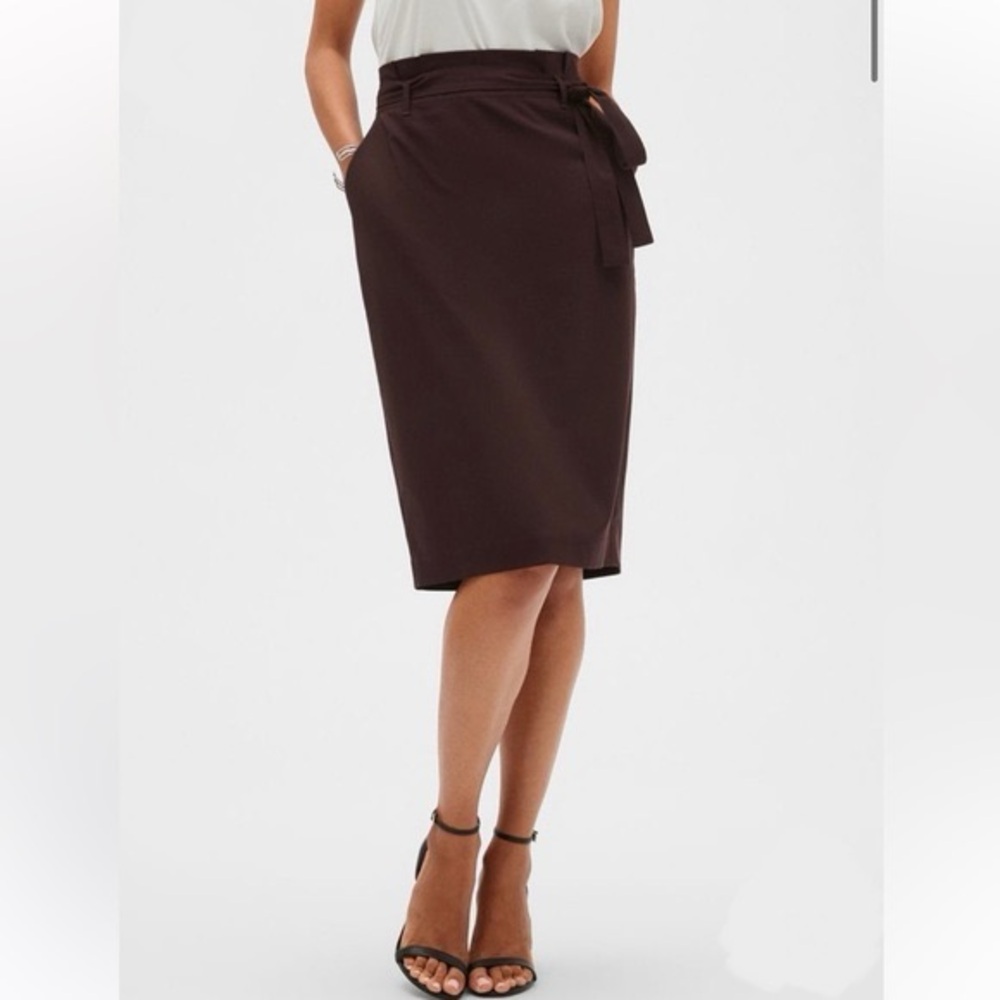 Banana Republic Burgundy Tie-Waist Pencil Skirt Career Women’s Size 0 Petite NWT